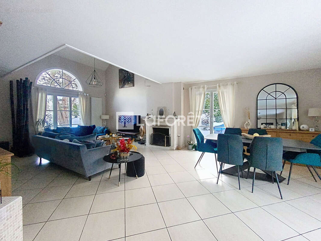 Maison à VILLENNES-SUR-SEINE