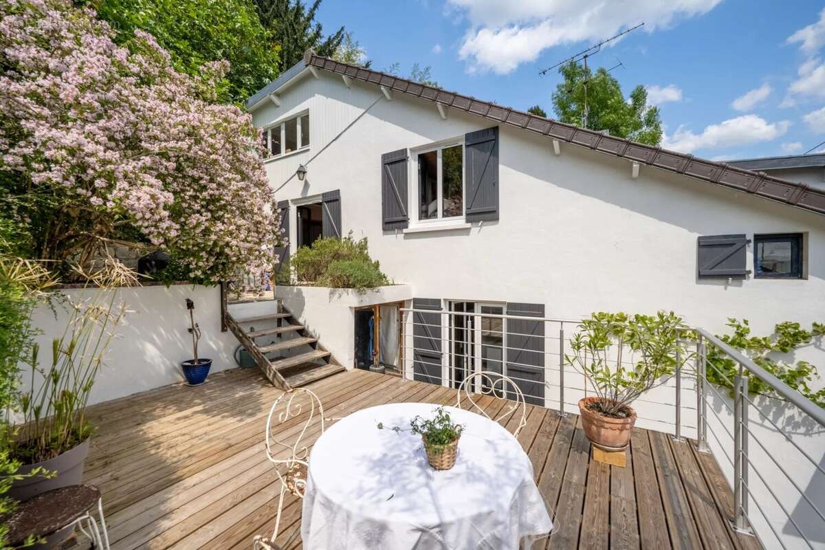 Maison à LE PECQ