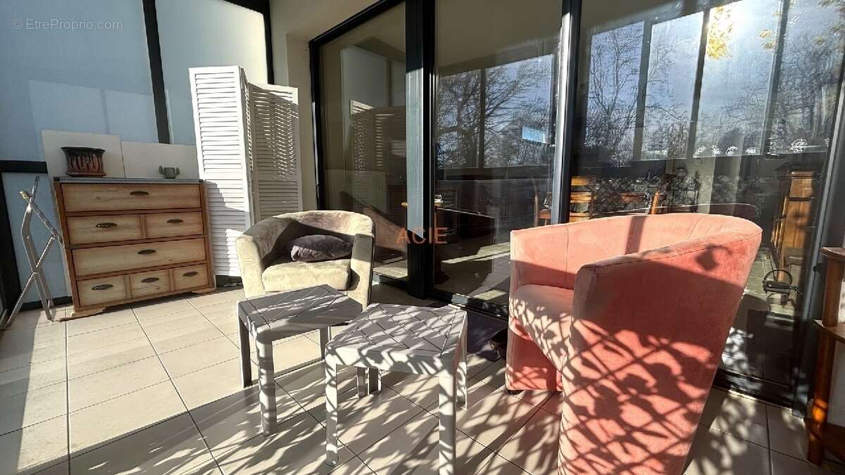 Appartement à LOUVRES