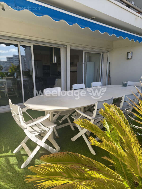 Appartement à MAUGUIO
