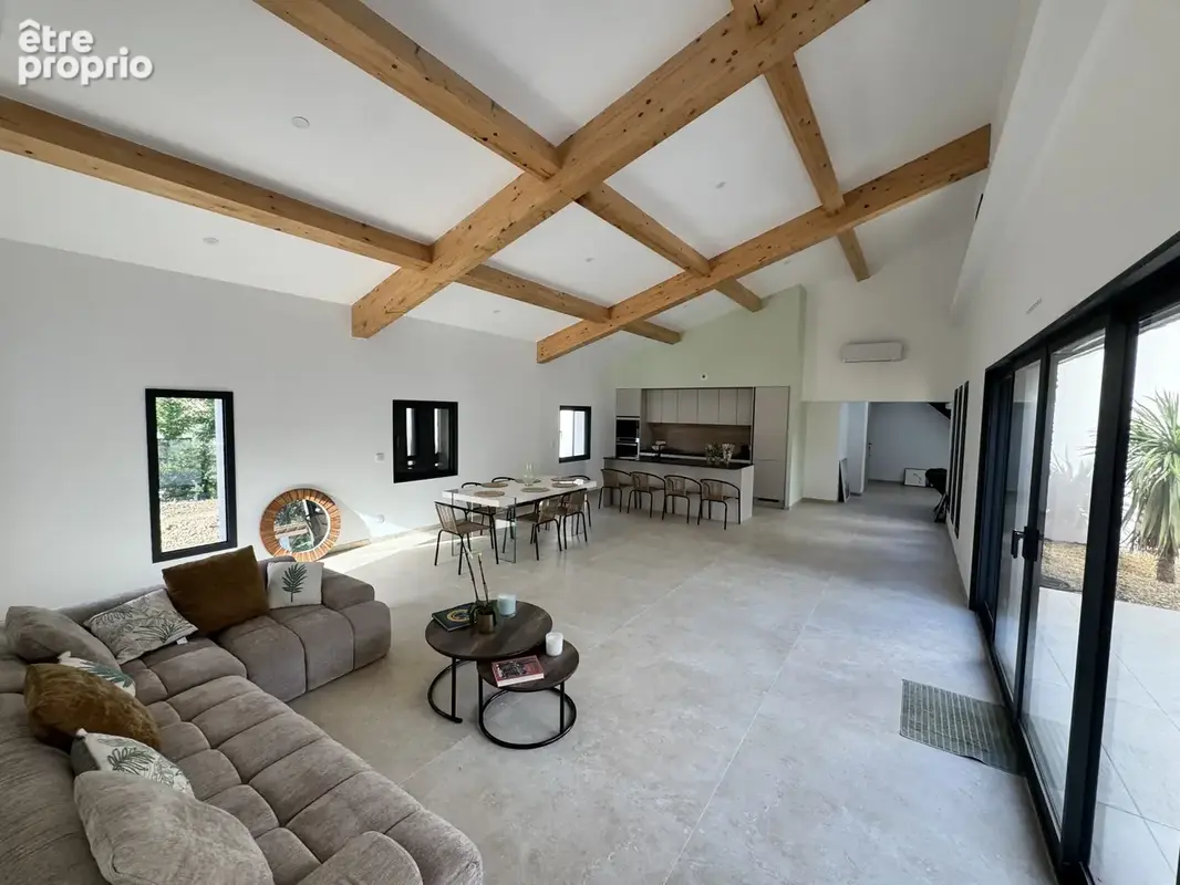 Propriété de prestige avec deux habitations indépendantes   Fort potentiel d’investissement - photo 5