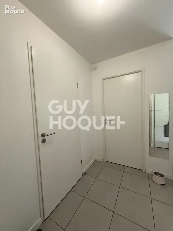 Appartement Givors 2 pieces de 41.88 m2+parking+rez de jardin VENDU LOUE - photo 6