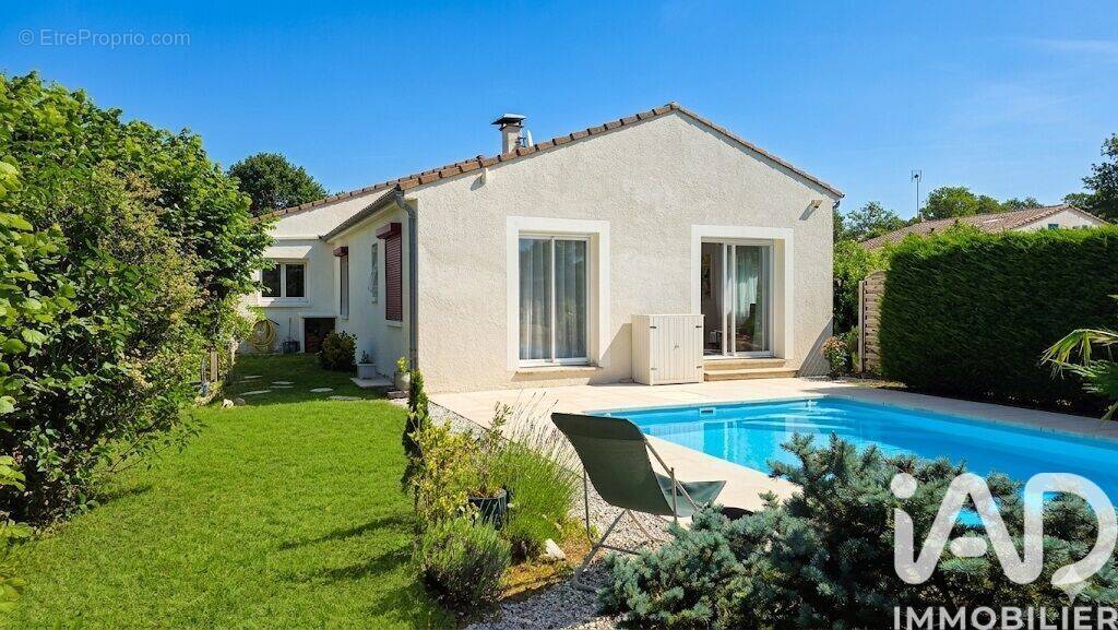 Photo 1 - Maison à BREUILLET