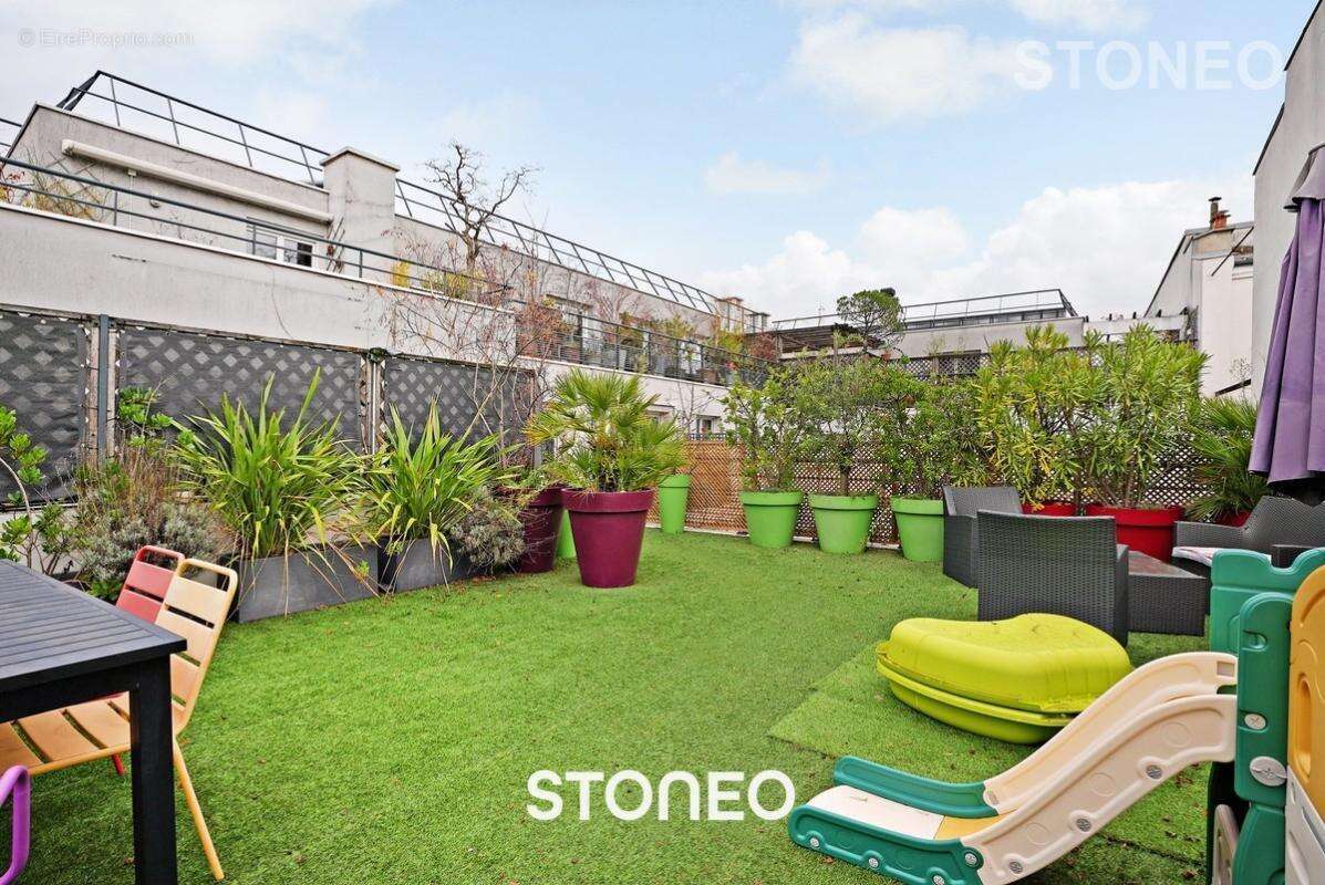 Appartement à PARIS-19E