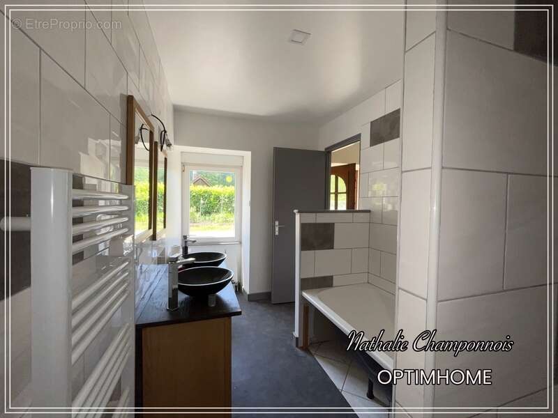 Chargey-lès-Gray (70100)- Maison rénovée 90 m² - 3 chambres - Garage - Terrasse - photo 5
