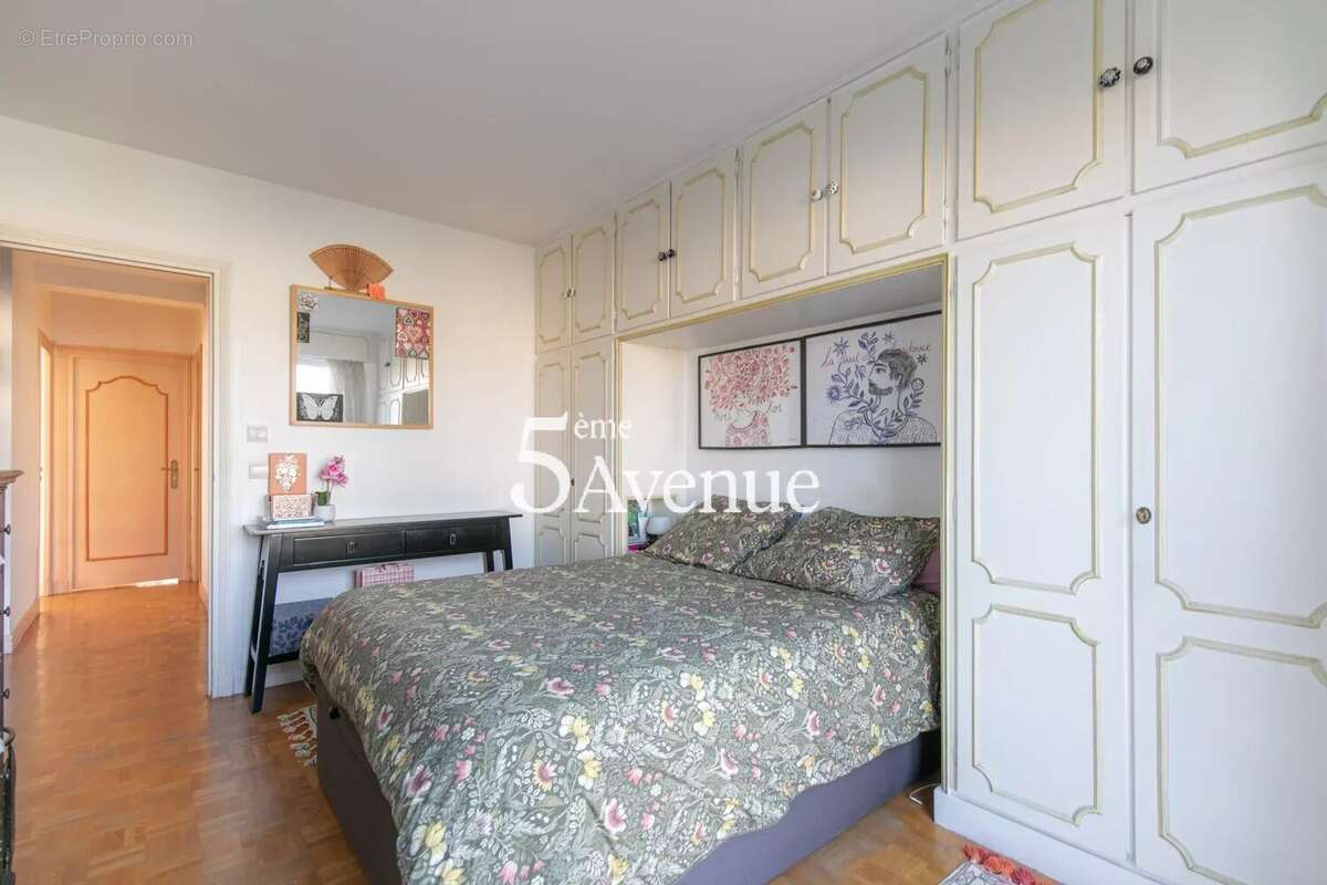 Appartement à SAINT-MAUR-DES-FOSSES