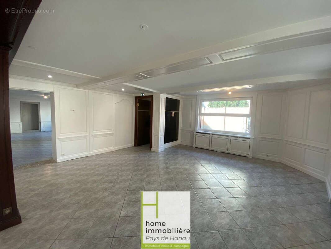 Commerce à PFAFFENHOFFEN