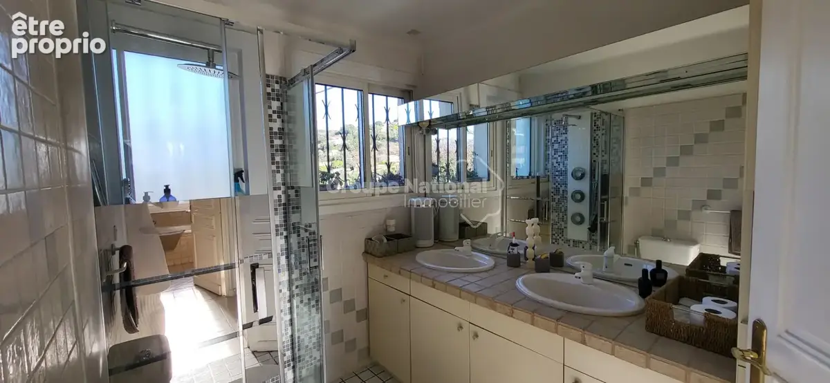 RARE ! Maison ind Pegomas 5 pièce(s) 124 m2 sur  terrain de 700m2  avec piscine - photo 13