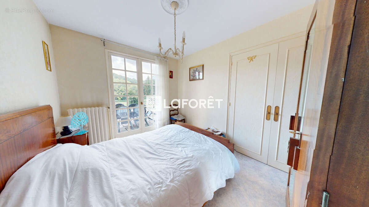 Maison à LILLEBONNE