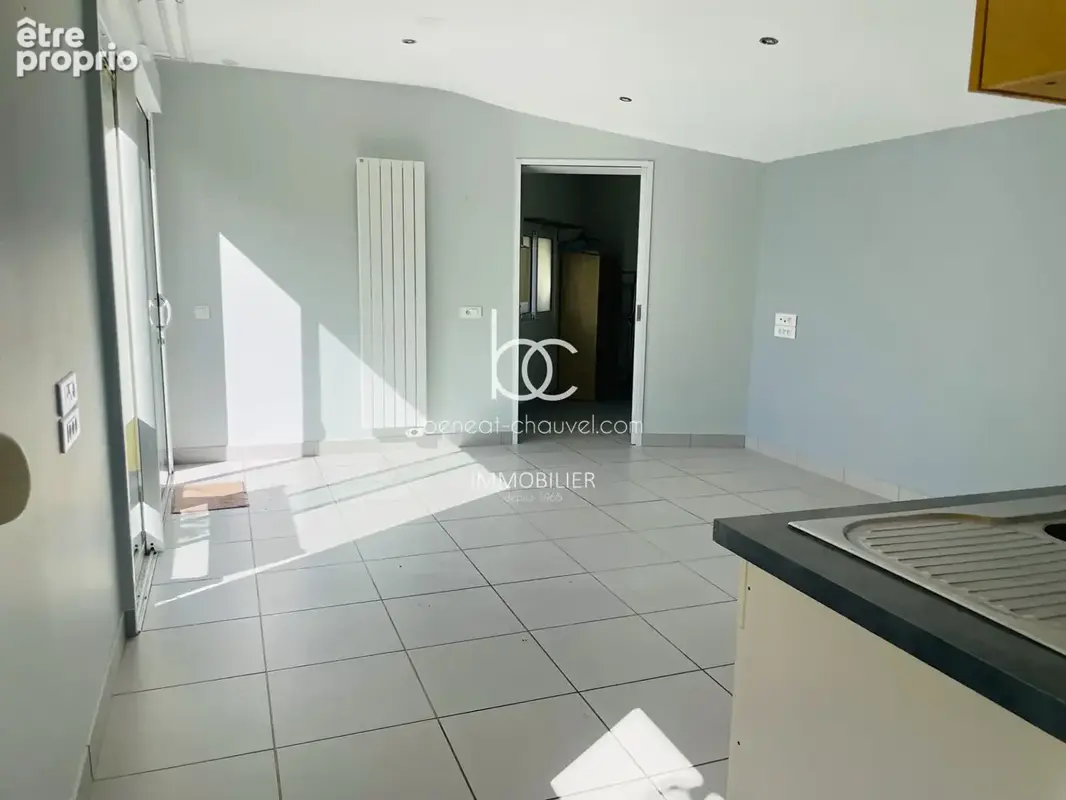 SURZUR centre maison de plain pied de 49 m² - photo 6