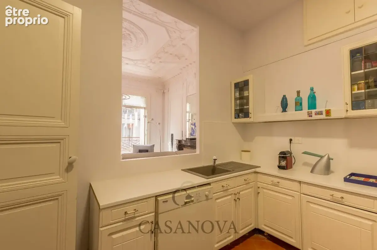 Appartement de charme à Sète coeur de ville, 91 m², balcon, parquet ancien, garage - photo 10