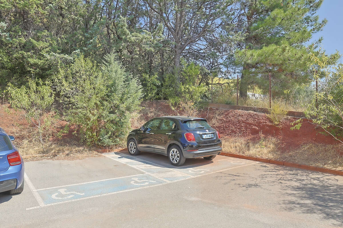 Appartement à LE LUC