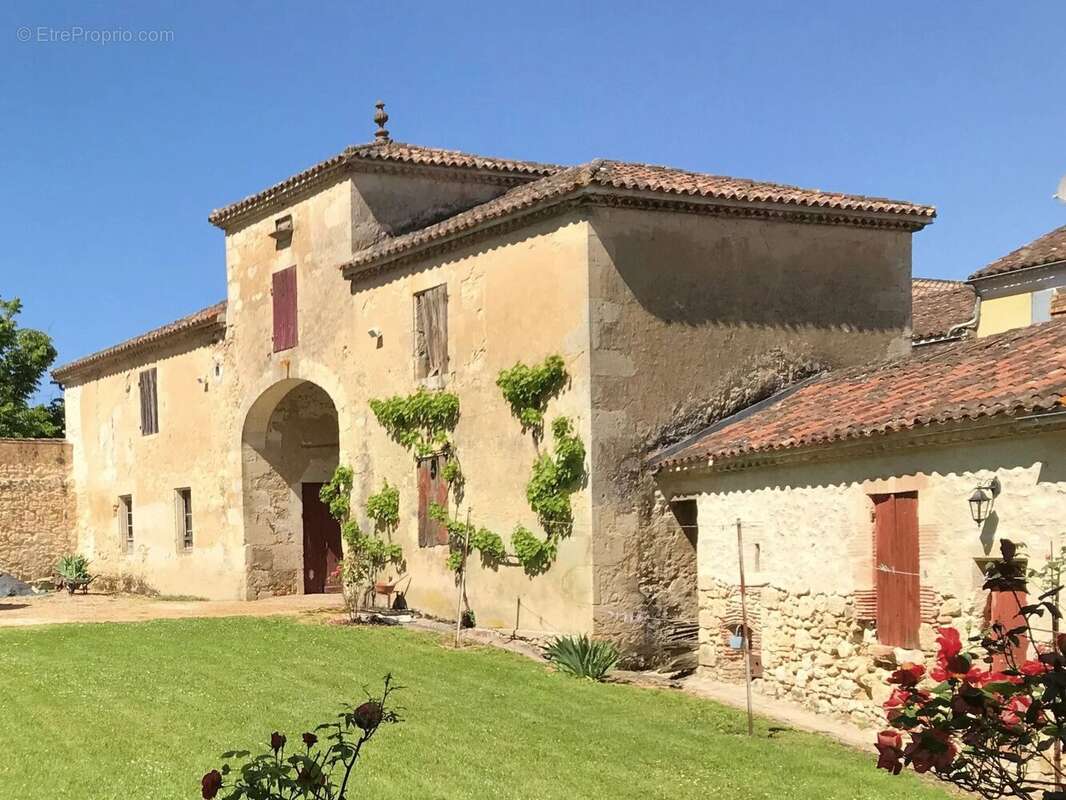 Maison à CASTELJALOUX