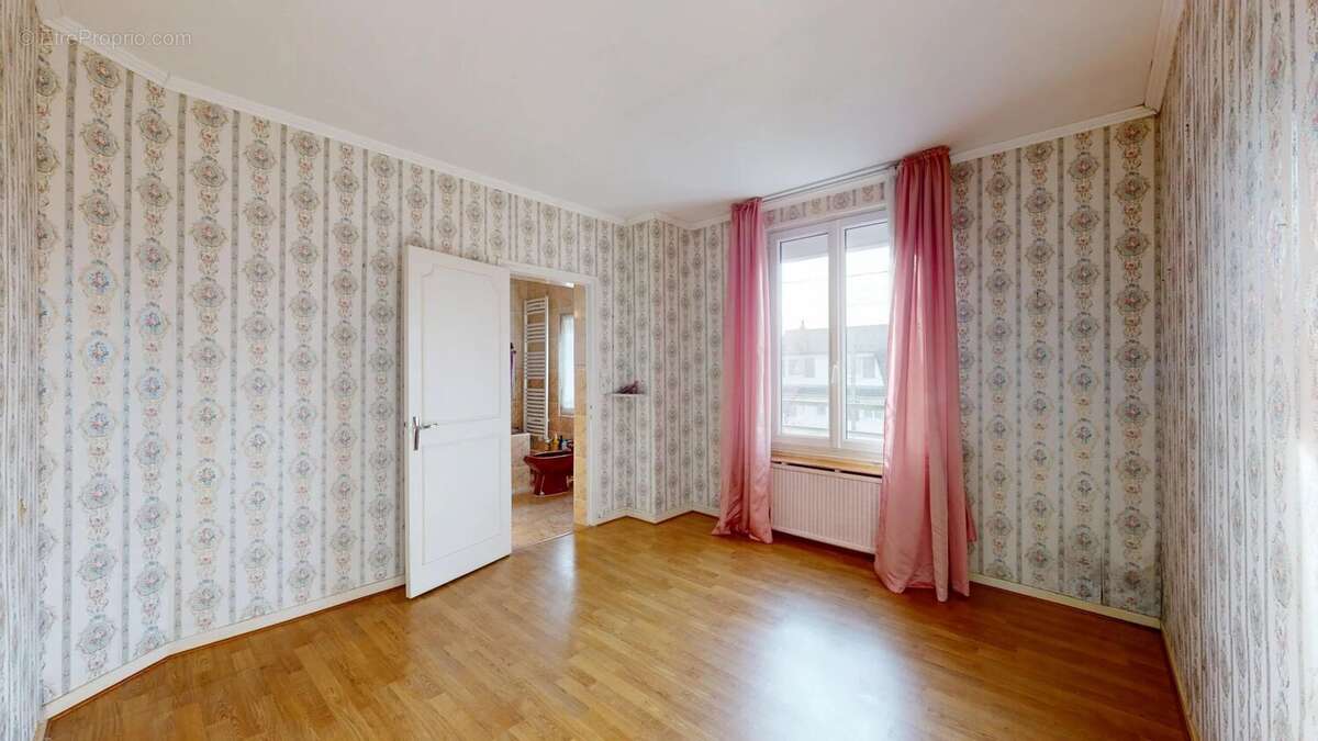 Maison à MONTFERMEIL