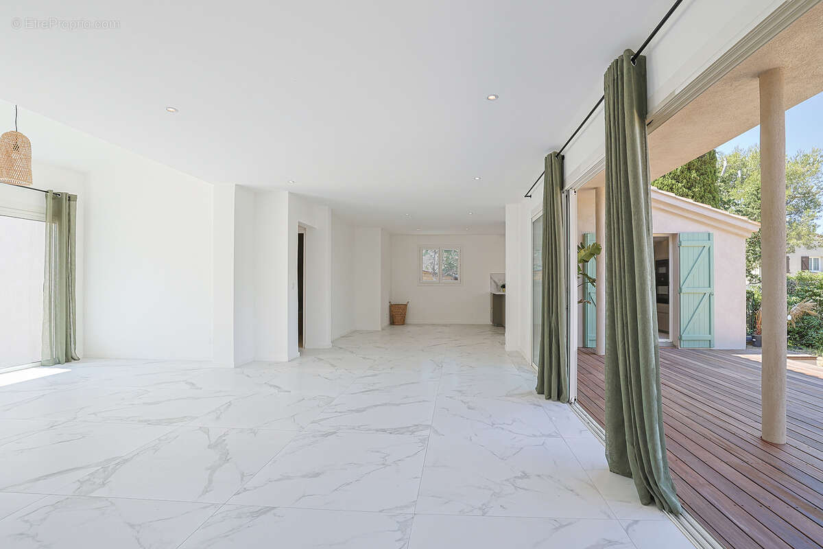 Maison à SANARY-SUR-MER