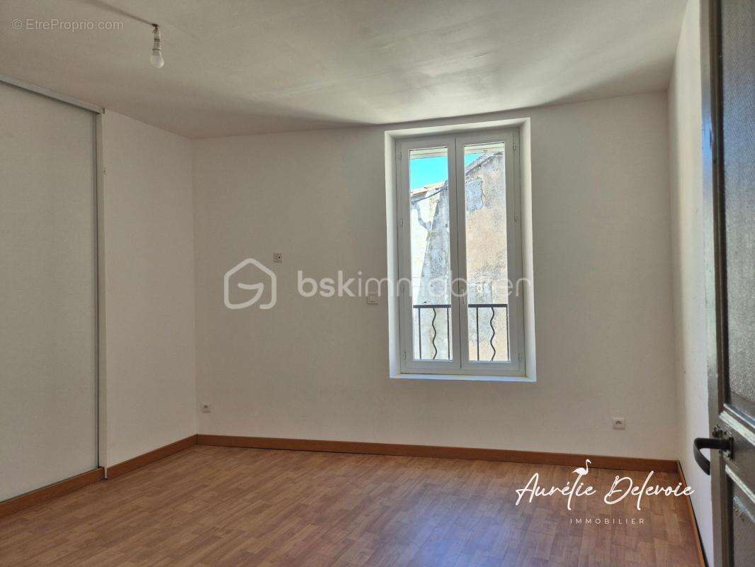 165 m², 5 chambres, DPE C : une maison familiale à fort potentiel proche de Béziers - photo 8