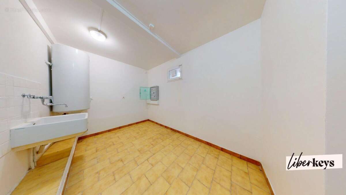 Grande Maison - avec appartement indépendant en rdc sur 800 m² clos, quartier recherché à Draguignan - photo 13
