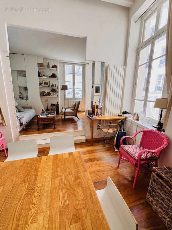 Appartement à PARIS-5E
