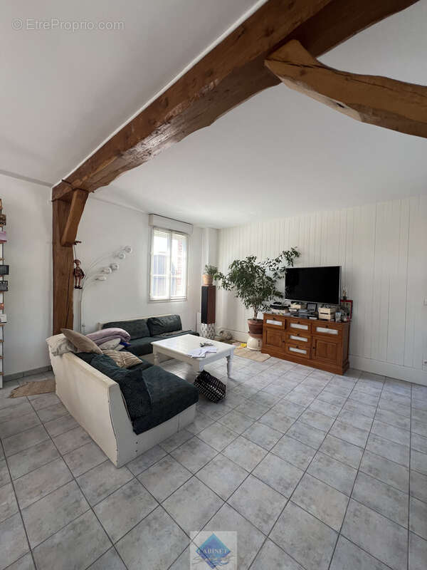 Maison à ENVERMEU