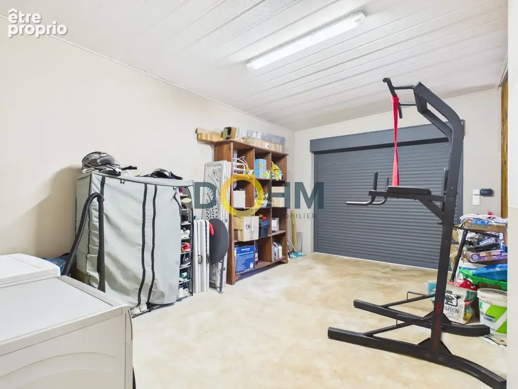 Villa T5 de plain-pied avec piscine chauffée et garage sur plus de 1 000 m2 de terrain - photo 15