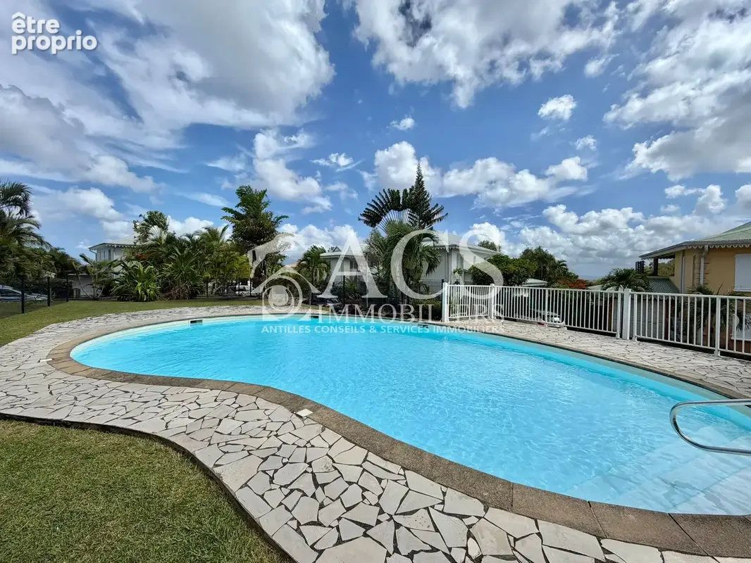 Superbe appartement T4 en dernier étage avec vue mer panoramique à l'Anse Mitan aux TROIS-ILETS - photo 11