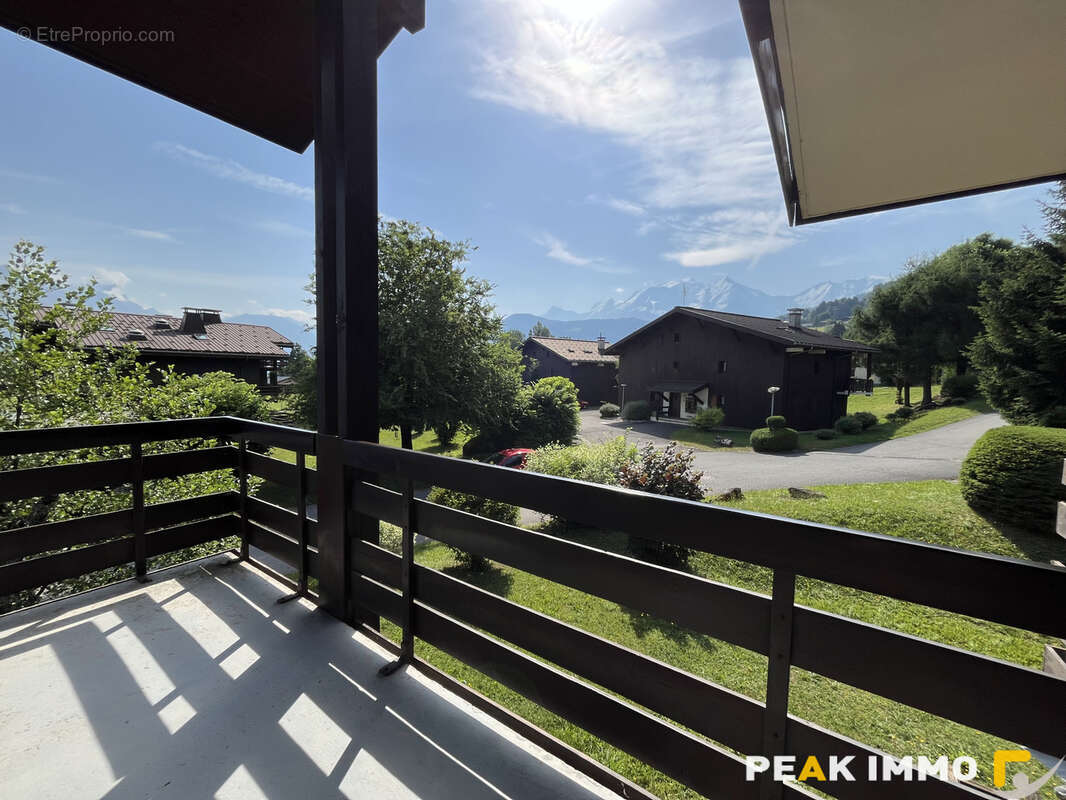 F2 + chambre cabine et alcôve - 36 m2 - Combloux - photo 13