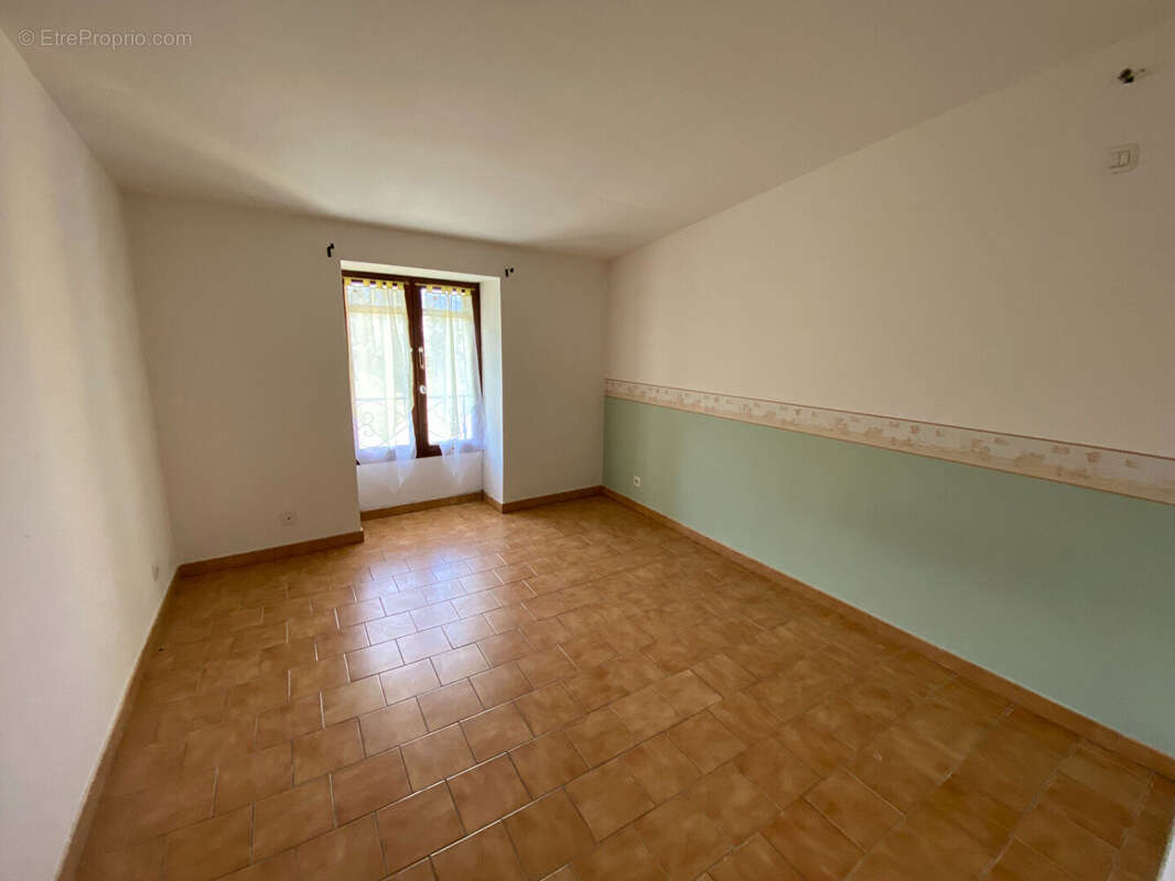 Maison à CHATEAURENARD