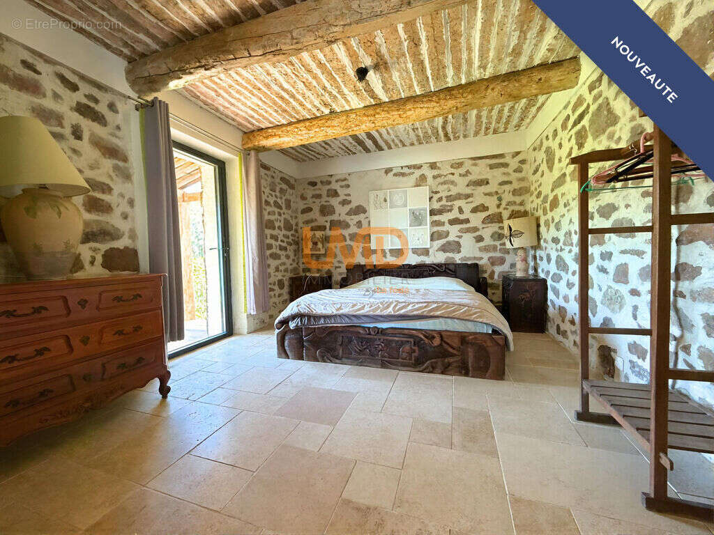 Maison à LA MOTTE