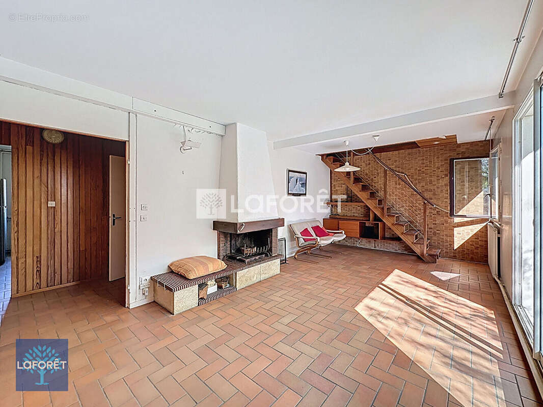 Maison à BRETIGNY-SUR-ORGE