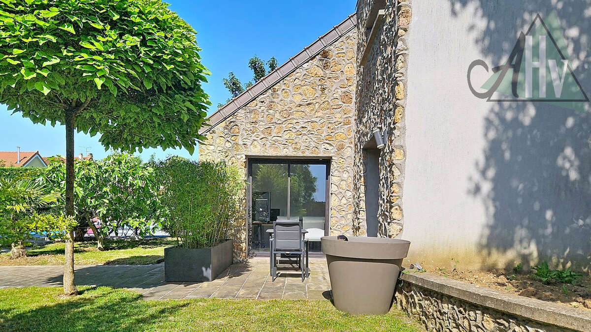 Maison à SUCY-EN-BRIE