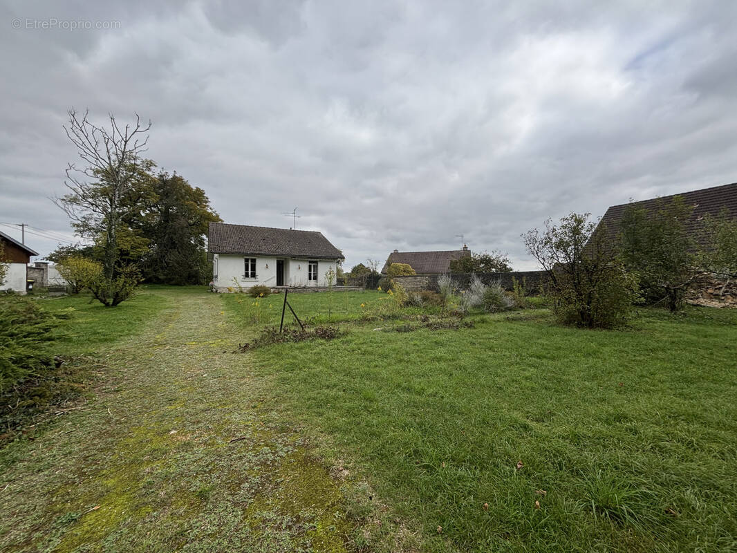 Maison à CHATILLON-SUR-SEINE