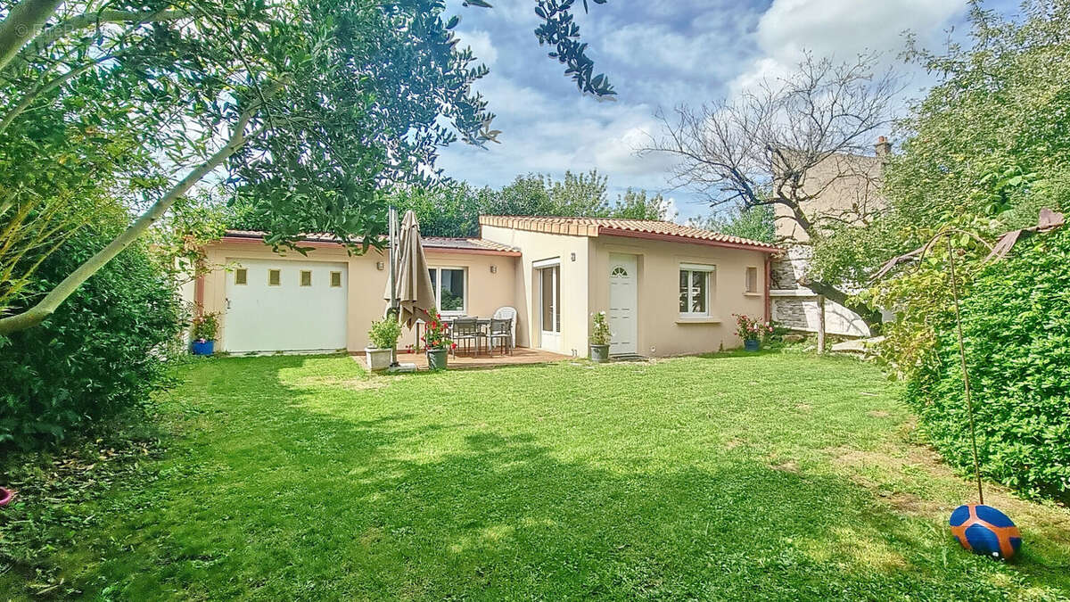 Maison à ROSNY-SOUS-BOIS