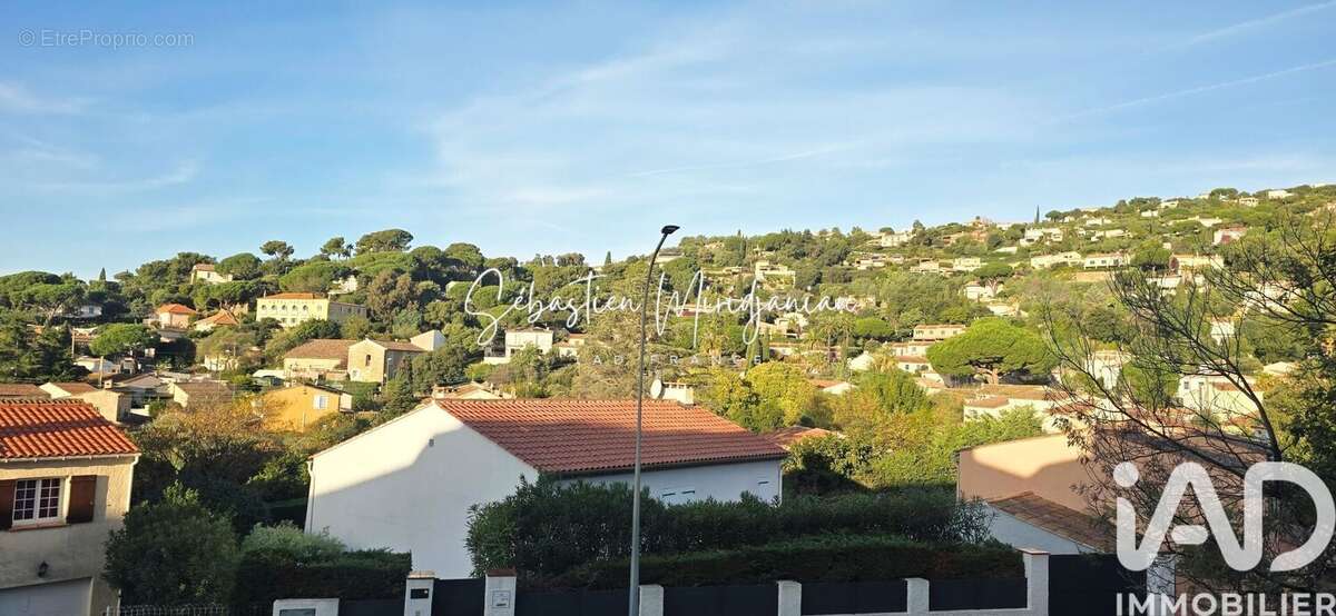 Photo 8 - Appartement à BORMES-LES-MIMOSAS