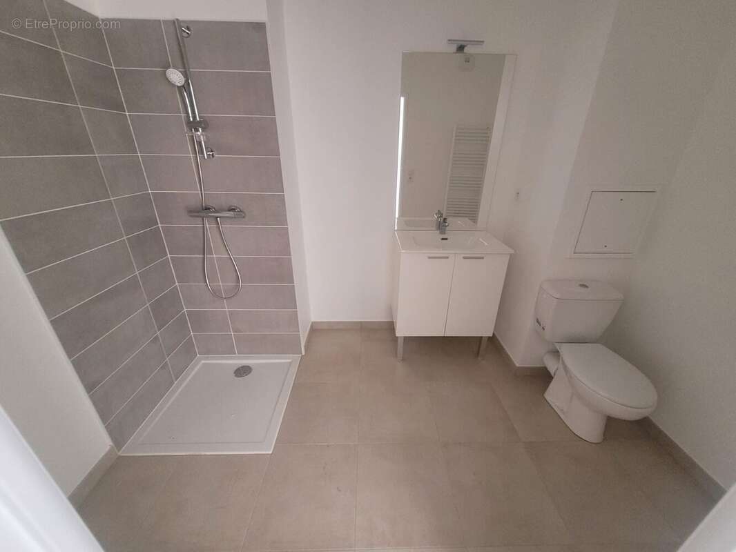 Appartement 46 m² à Le Blanc-Mesnil  - photo 4