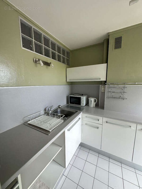 Appartement à MONT-SAINT-AIGNAN