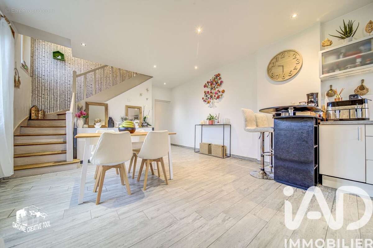 Photo 7 - Maison à MONTOIS-LA-MONTAGNE