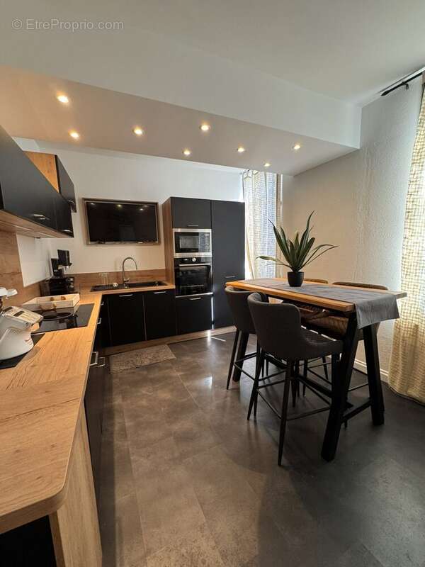 Appartement à SAINTES