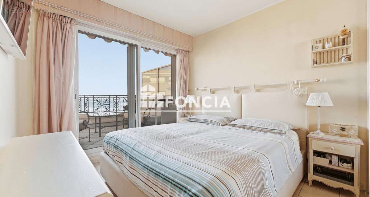 Appartement à MENTON
