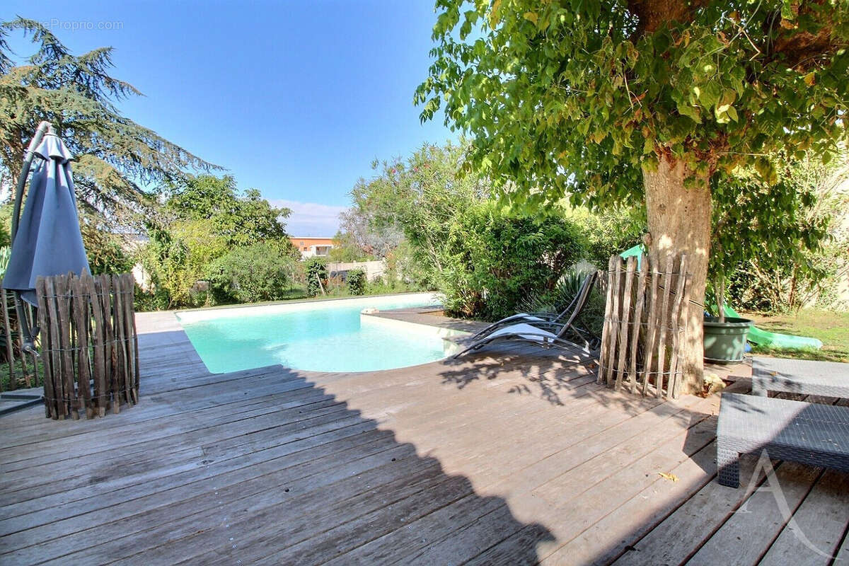 Maison Cadaujac 150 m2 avec piscine et garage - photo 2