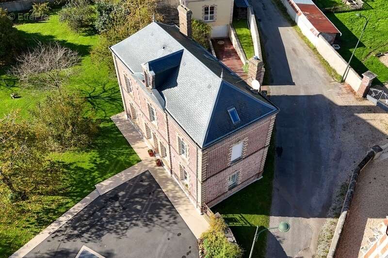 Magnifique propriété comprenant une Maison de maître et une maison d’amis sur 288 m2 en plein coeur de la Normandie et à 50 minu - photo 11
