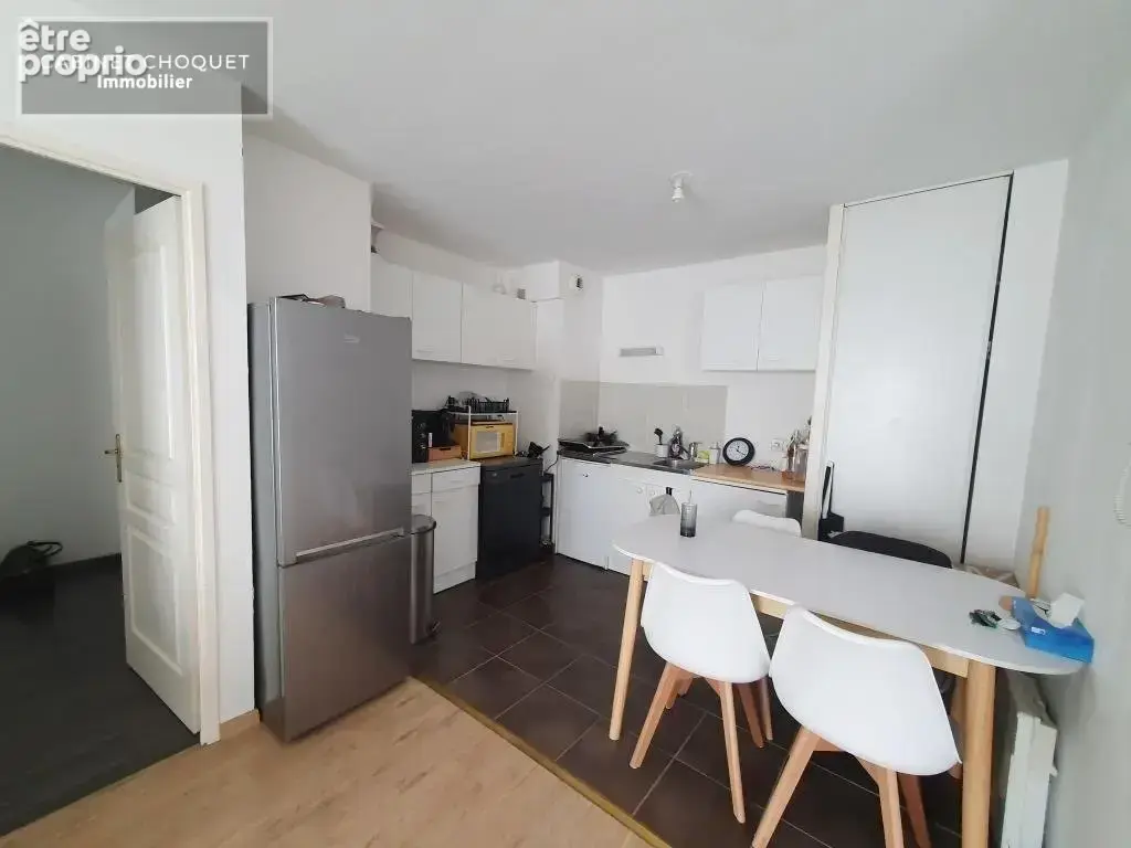 Saint andre - limite lambersart & la madeleine - quartier sainte helene - prox bois de boulogne - f2 avec parking & terrasse - photo 3