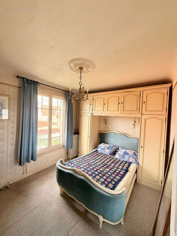 Maison à VILLIERS-LE-BEL