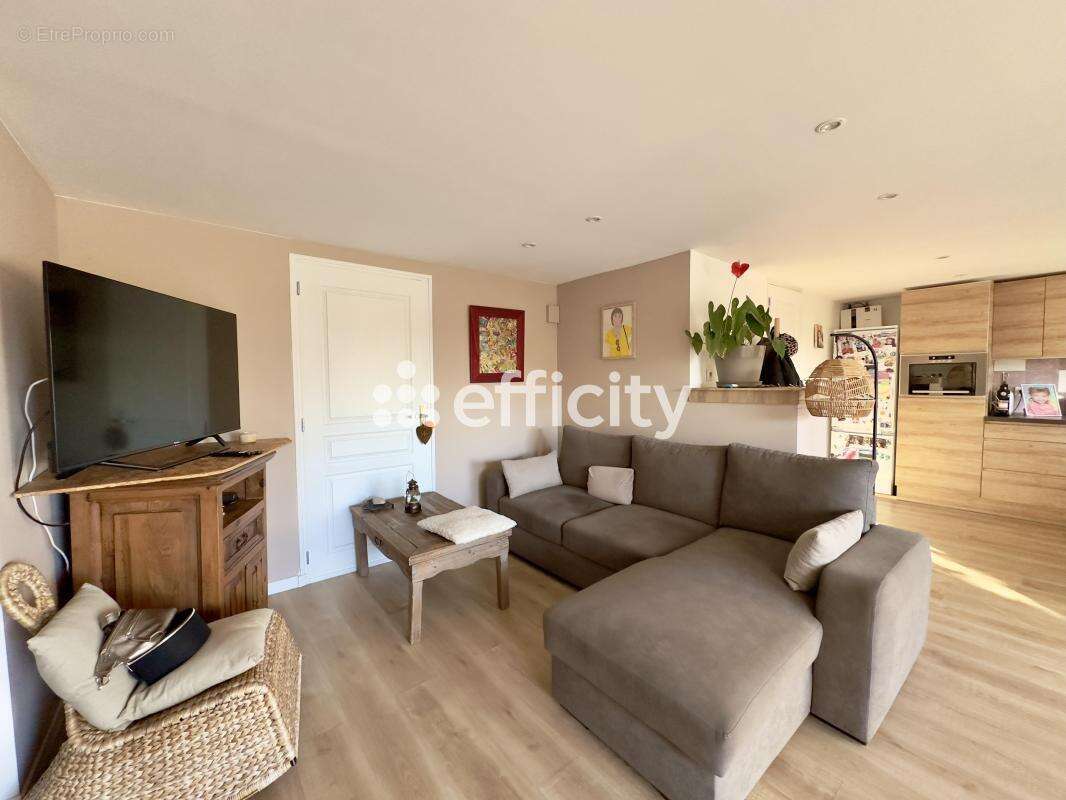 Maison à SEPTEMES-LES-VALLONS