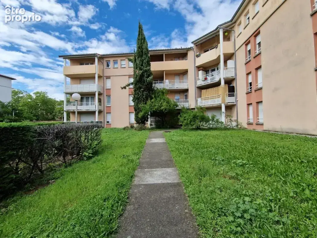 Appartement T 4  dernier étage - photo 5