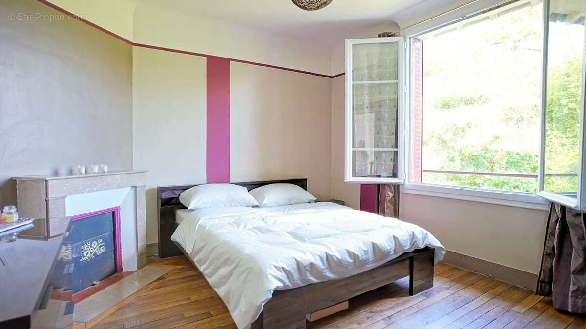 Maison à MONTIGNY-SUR-LOING