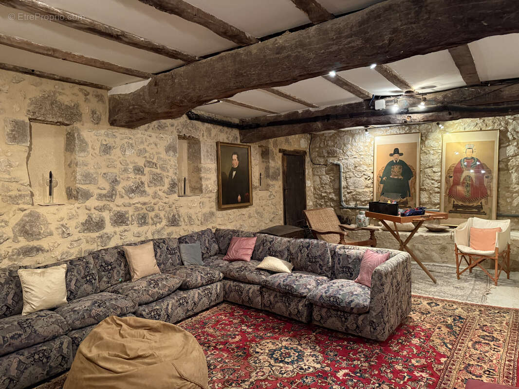 Ancien presbytère avec jardin dans le cœur du village de Montréal du Gers - photo 18