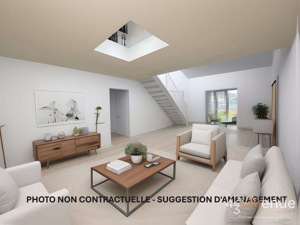 Maison à SAINT-GENEST-LERPT