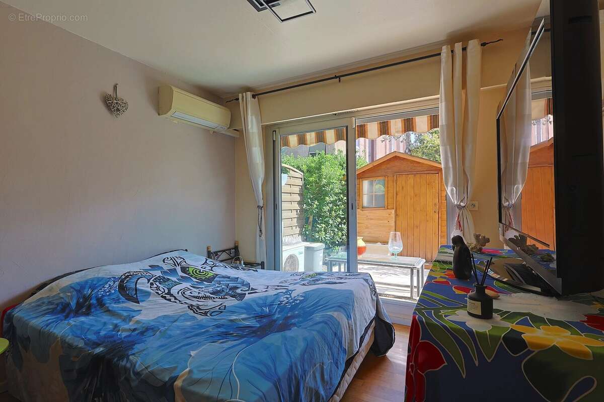Appartement Vallauris 2 pièce(s) 55 m2 rez de jardin - photo 9