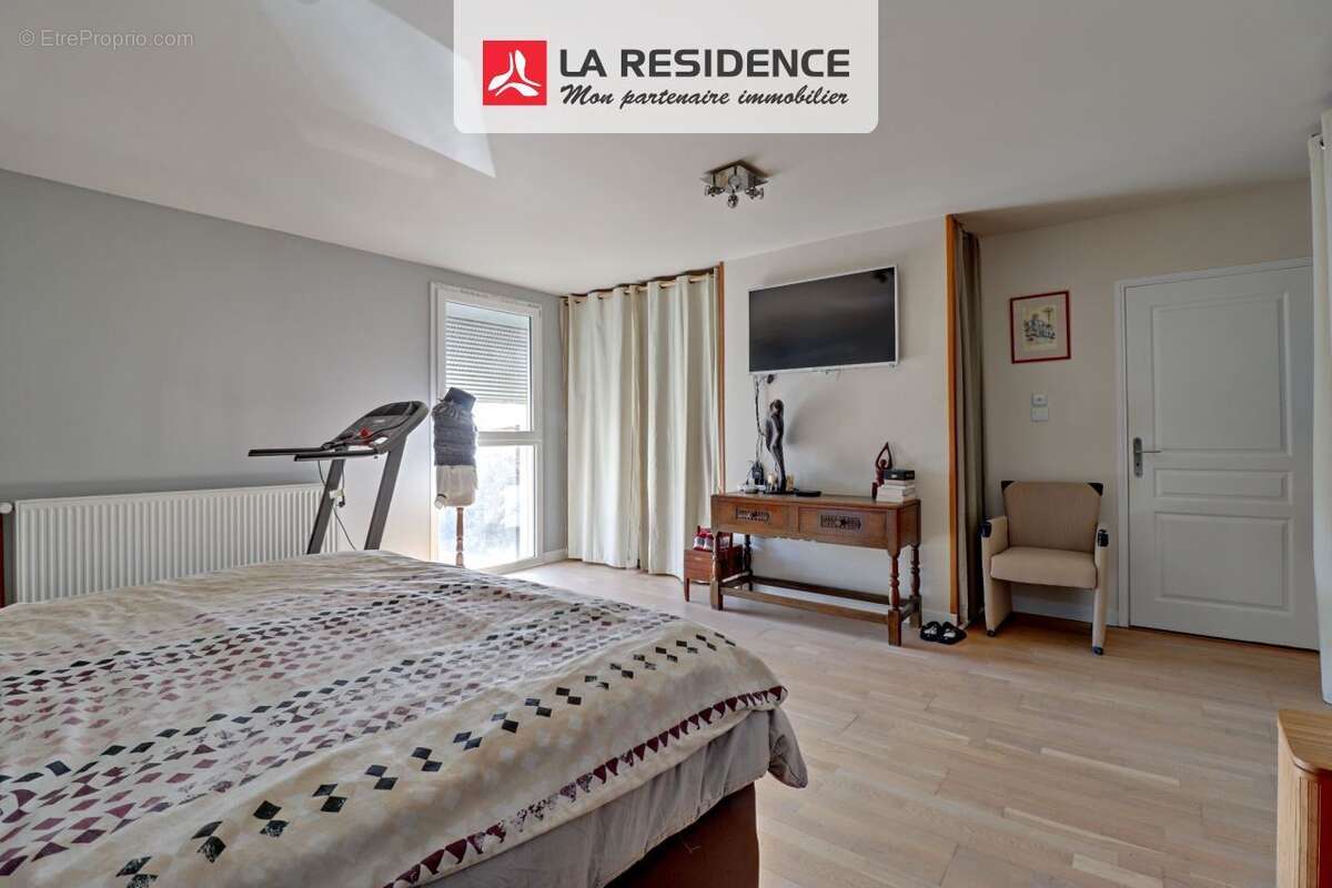 Appartement à BREVAL