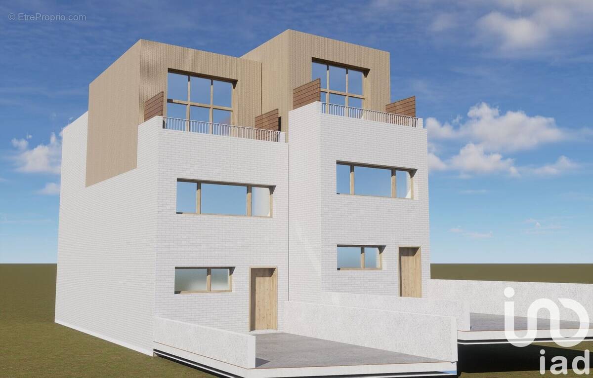 Photo 1 - Terrain à VILLEJUIF